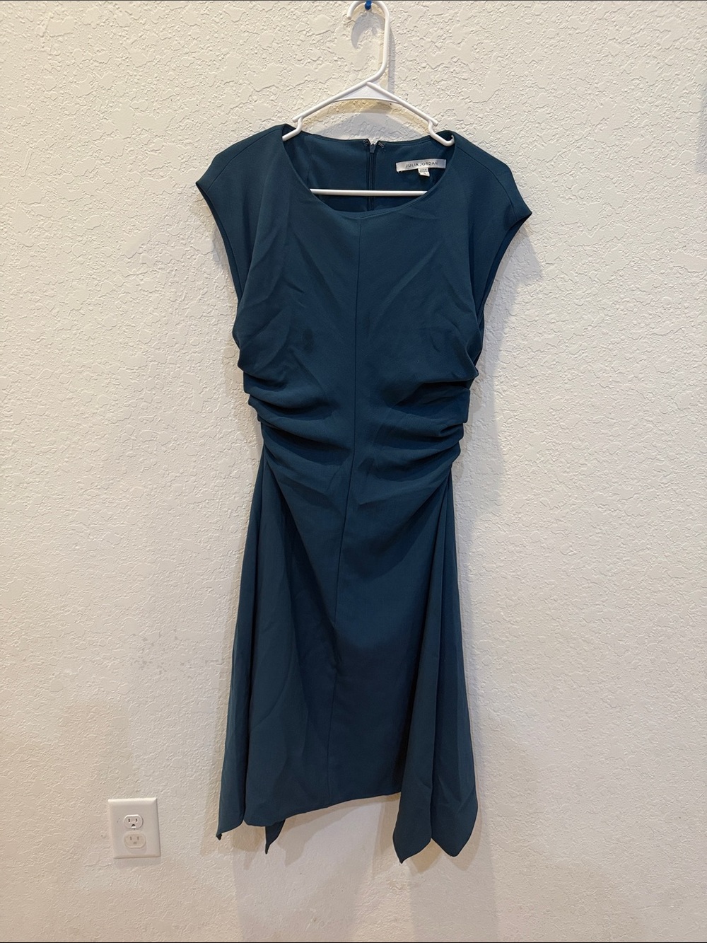 Elegant Teal Ruched Cap Sleeve Dress
